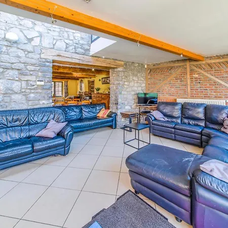 Gite D'hamptay Holiday home Han-sur-Lesse