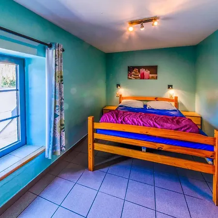Holiday home Gite D'hamptay