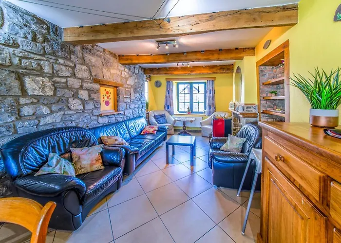 Holiday home Gite D'hamptay Han-sur-Lesse