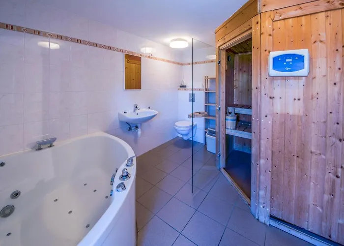 Holiday home Gite D'hamptay Han-sur-Lesse